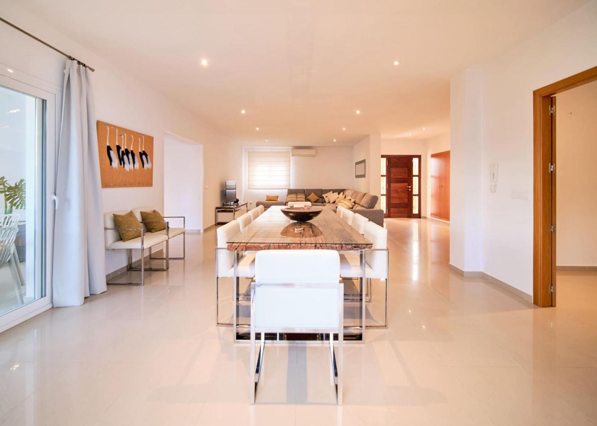 Villa Romeo 2Km From Ibiza Town And 1Km From Talamanca Beach Santa Eulária des Riu Exterior foto