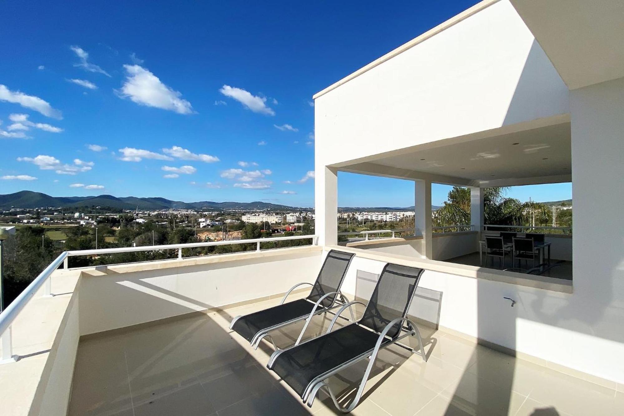 Villa Romeo 2Km From Ibiza Town And 1Km From Talamanca Beach Santa Eulária des Riu Exterior foto