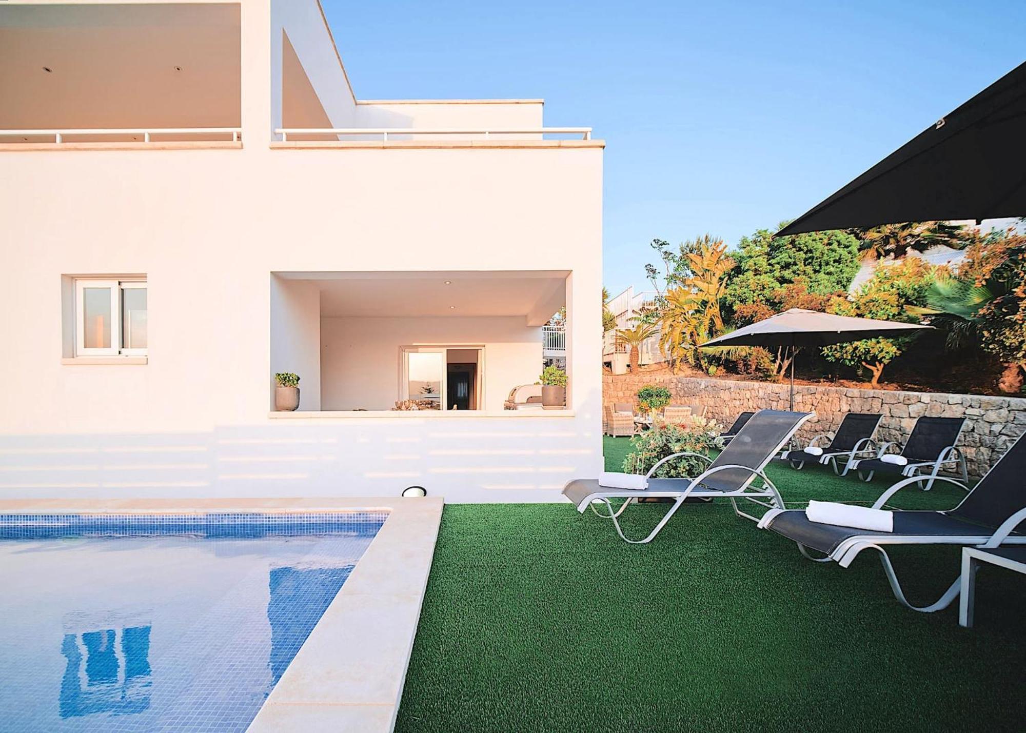 Villa Romeo 2Km From Ibiza Town And 1Km From Talamanca Beach Santa Eulária des Riu Exterior foto